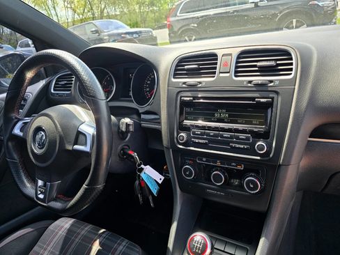 Used 2012 Volkswagen GTI Autobahn image 29