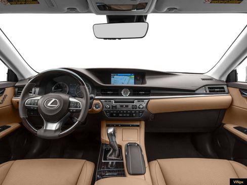 Used 2016 Lexus ES 350 w/ Luxury Package w/Wood Trim FWD image 4