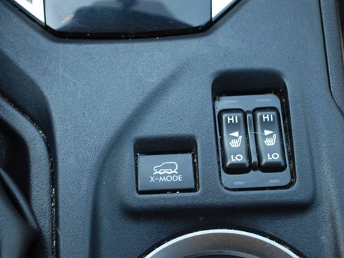 Used 2019 Subaru Crosstrek 2.0i Limited w/ Moonroof Package AWD/4WD image 10