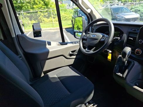Certified 2024 Ford Transit 250 Low Roof w/ Exterior Upgrade Package RWD image 21