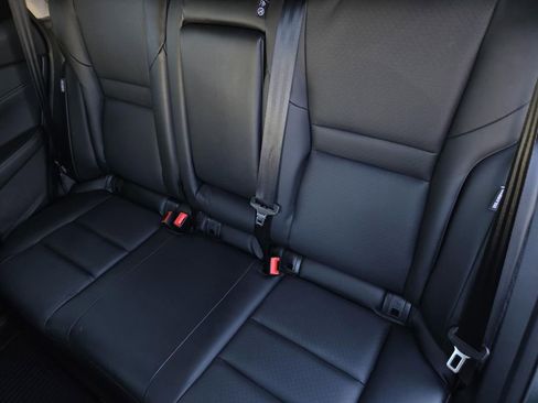 Used 2024 Nissan Rogue SV w/ SV Premium Package image 14