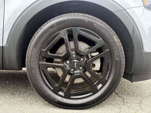 Certified 2023 Kia Telluride SX Prestige X-Line AWD/4WD image 32