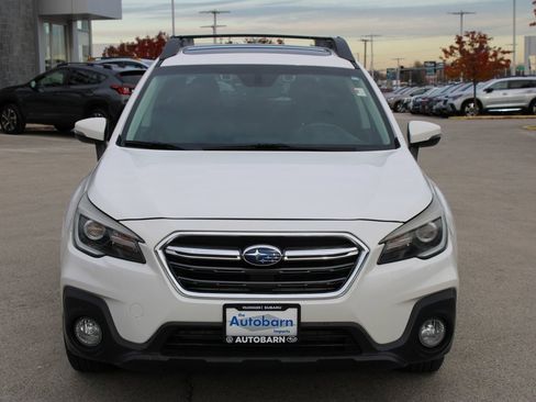 Used 2019 Subaru Outback 3.6R Limited image 2