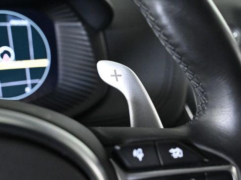 Used 2024 Aston Martin DBX image 23