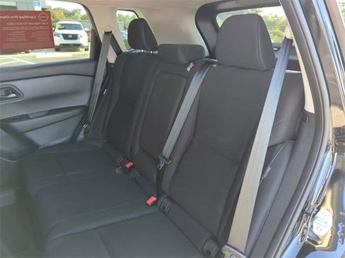 Certified 2025 Nissan Rogue S image 23