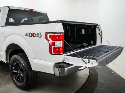 Used 2018 Ford F150 XLT AWD/4WD image 18