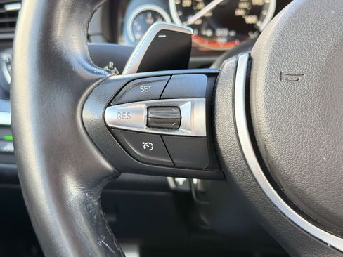 Used 2014 BMW 550i xDrive Sedan image 16