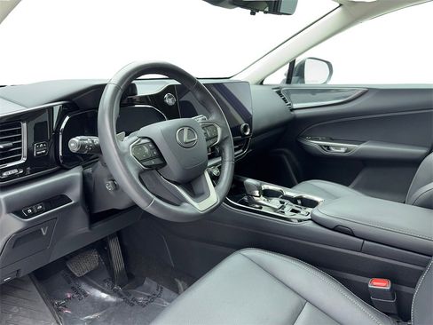 Used 2023 Lexus NX 250 FWD w/ Premium Package image 16