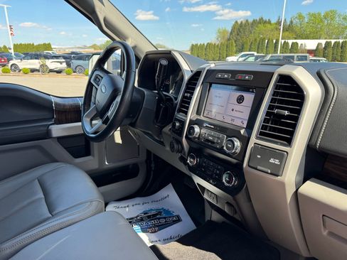 Certified 2019 Ford F150 Lariat AWD/4WD image 18