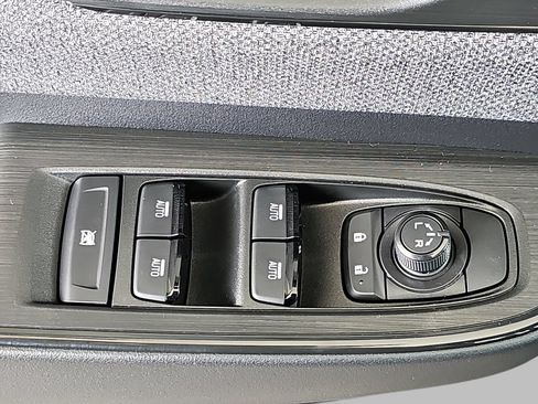 New 2026 Subaru Outback Limited AWD/4WD image 29