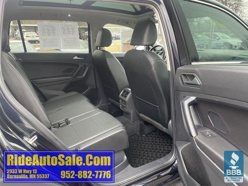 Used 2019 Volkswagen Tiguan SE w/ Panoramic Sunroof Package image 15