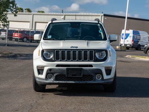 Used 2020 Jeep Renegade Latitude FWD image 2