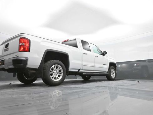 Used 2019 GMC Sierra 1500 SLE w/ SLE Value Package image 42