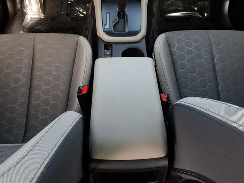 Certified 2025 Subaru Forester w/ Convenience Package #1 image 31