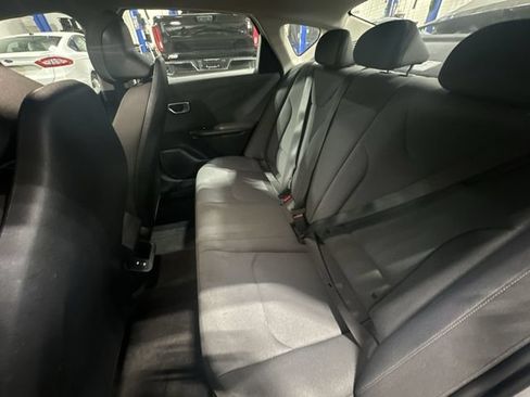 Used 2025 Kia K4 FWD image 31