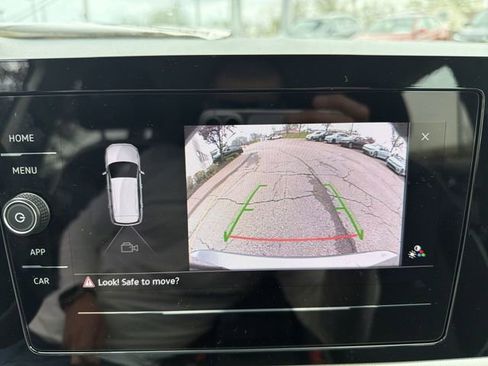 New 2026 Volkswagen Taos S image 18