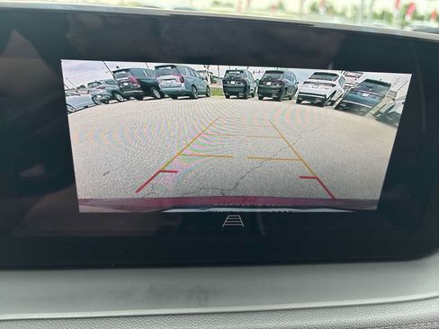 Used 2024 Buick Encore GX Avenir w/ Avenir Convenience Package FWD image 15