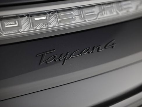 New 2026 Porsche Taycan 4 image 14