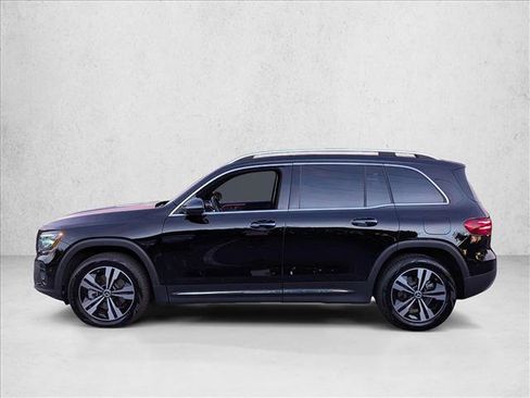 Certified 2025 Mercedes-Benz GLB 250 image 9