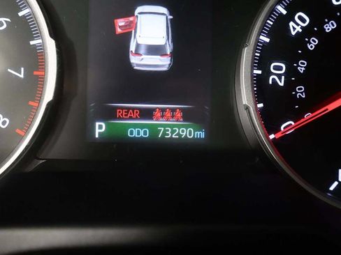 Used 2020 Toyota RAV4 LE FWD image 34