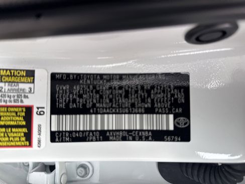 Used 2025 Toyota Camry LE image 33