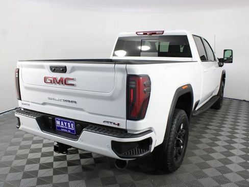 New 2026 GMC Sierra 2500 AT4 w/ AT4 Premium Plus Package AWD/4WD image 30