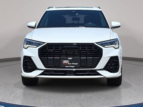 Certified 2022 Audi Q3 2.0T Premium Plus w/ Premium Plus Package AWD/4WD image 3