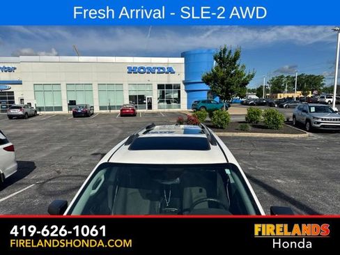 Used 2015 GMC Acadia SLE AWD/4WD image 13