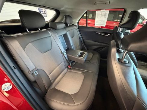 Used 2024 Kia Niro EX FWD image 40