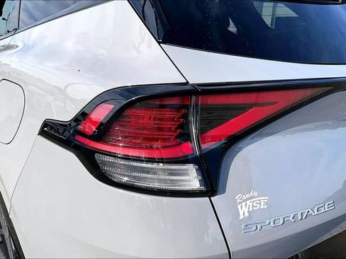 Used 2023 Kia Sportage SX AWD/4WD image 29