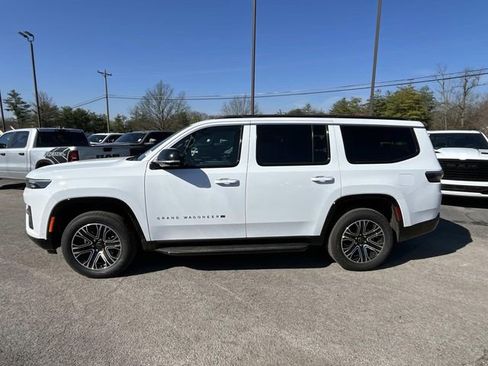 New 2026 Jeep Grand Wagoneer 4WD image 32