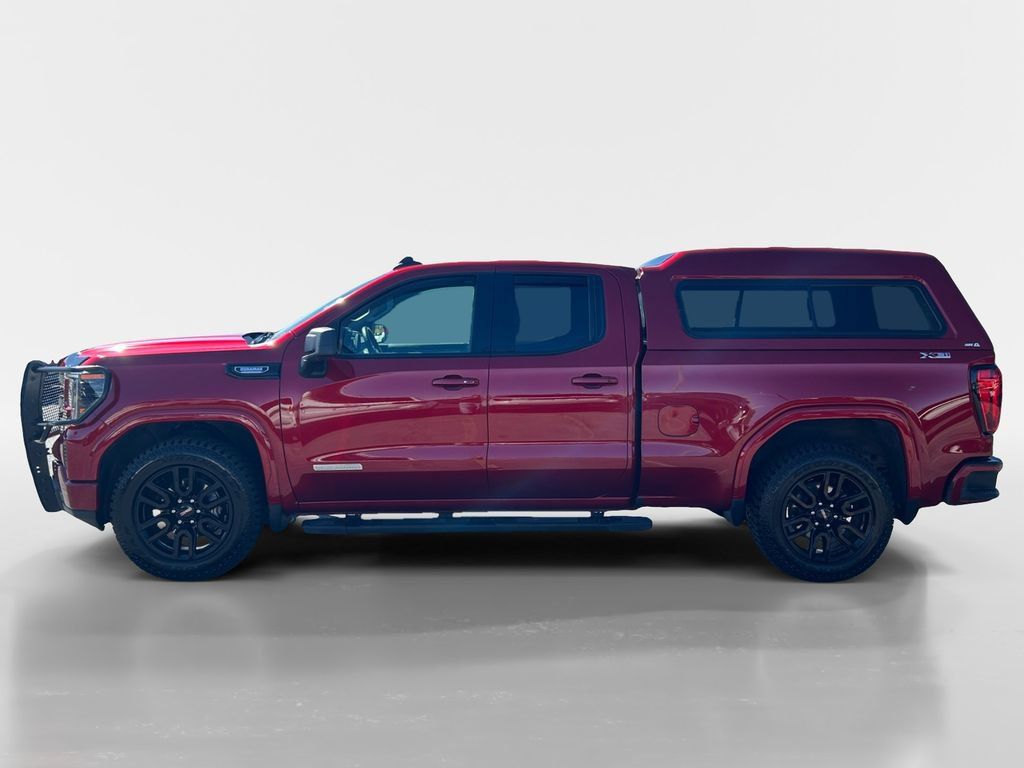 Used 2023 GMC Sierra 1500 Elevation w/ LPO, Elevation Black Package AWD/4WD image 2