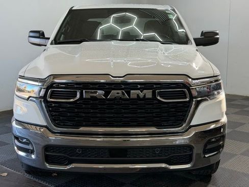 Used 2025 RAM 1500 Big Horn AWD/4WD image 4