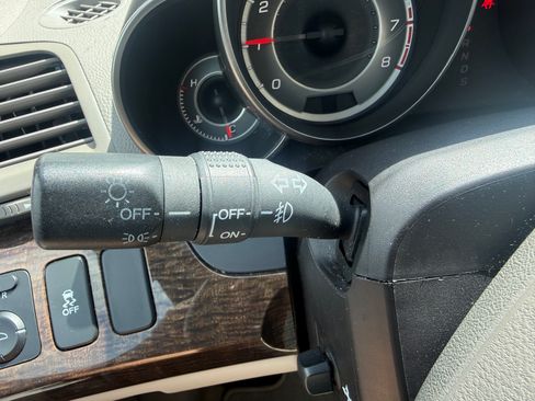 Used 2011 Acura MDX AWD/4WD image 31