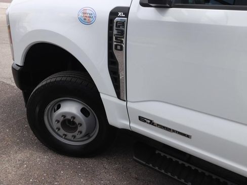 Certified 2025 Ford F350 XL AWD/4WD image 8