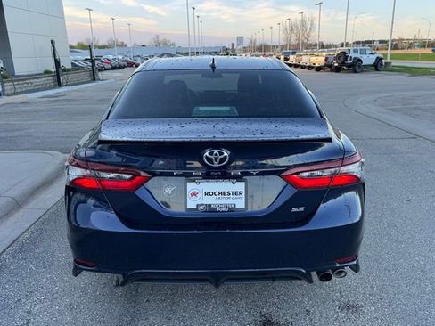 Used 2021 Toyota Camry SE FWD image 39