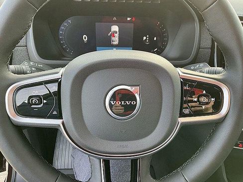 New 2026 Volvo XC90 B6 Ultra w/ Protection Package Premier AWD/4WD image 22