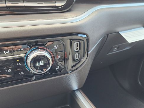 New 2026 GMC Sierra 1500 SLT w/ SLT Premium Plus Package image 30