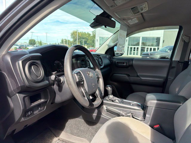 Certified 2019 Toyota Tacoma SR w/ SR Convenience Package AWD/4WD image 25