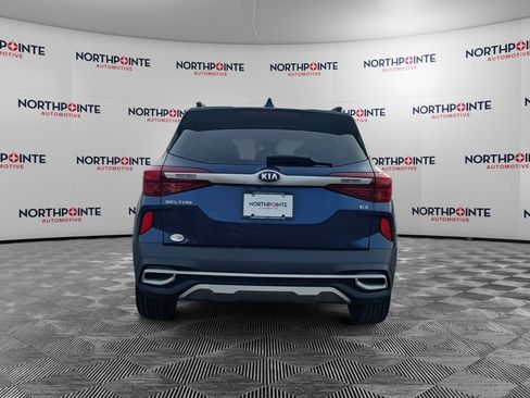 Used 2021 Kia Seltos EX image 5