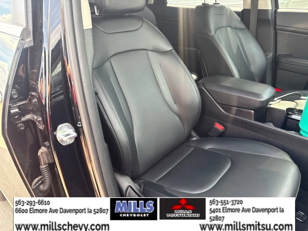 Used 2023 Kia Sportage EX FWD image 23