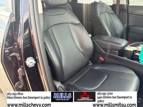 Used 2023 Kia Sportage EX FWD image 23