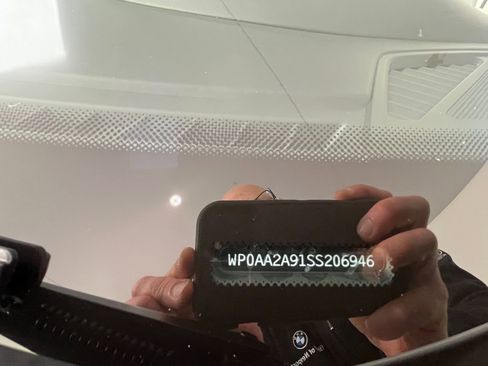 Used 2025 Porsche 911 Carrera image 28