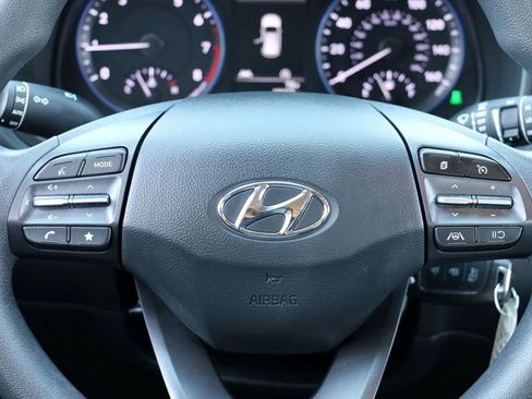 Used 2023 Hyundai Kona SE AWD/4WD image 22