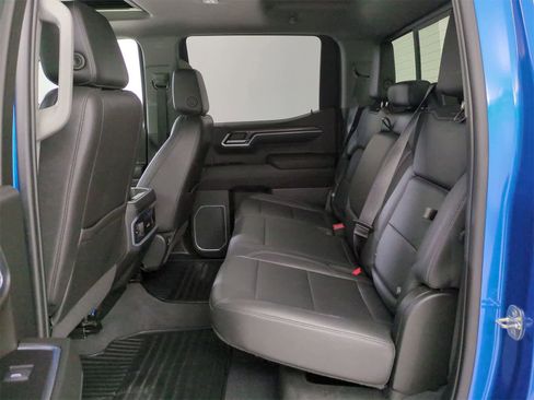 Used 2022 Chevrolet Silverado 1500 LTZ w/ Technology Package image 20