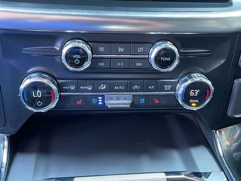 Used 2021 Ford F150 Lariat image 61