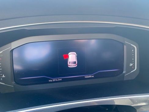 Used 2019 Volkswagen Tiguan SEL R-Line image 13