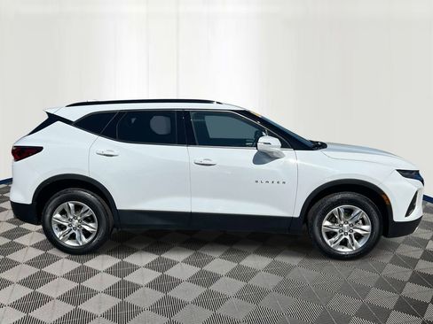 Used 2022 Chevrolet Blazer LT FWD image 6