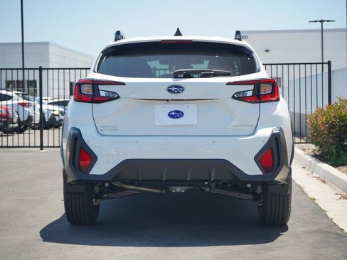 Used 2025 Subaru Crosstrek 2.5i Limited w/ Crosstrek Mirror Package image 4