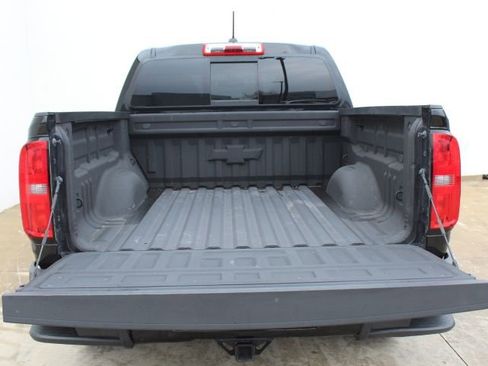 Used 2020 Chevrolet Colorado LT w/ Redline Special Edition image 9